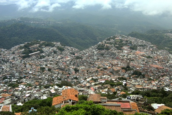 Ville de Taxco vue depuis le Christ